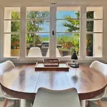 דירה With Private Garden And Sea View - Ideal For 3 To 7 People *